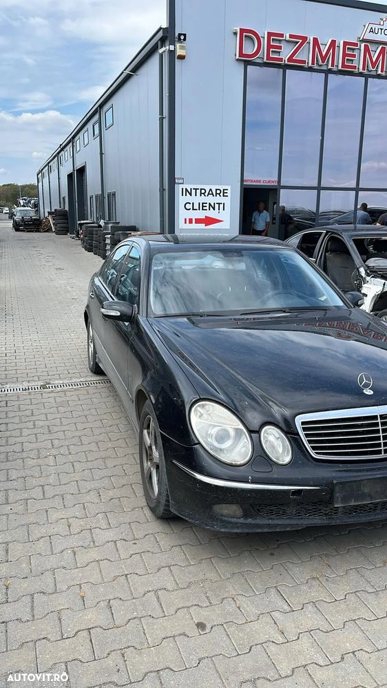 Dezmembram Mercedes E-Class W211 3.0CDI an fabricatie 2004 - 1