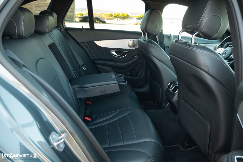 Mercedes-Benz C 300 de AMG Line - 44