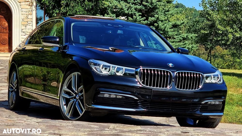BMW Seria 7 740i - 23