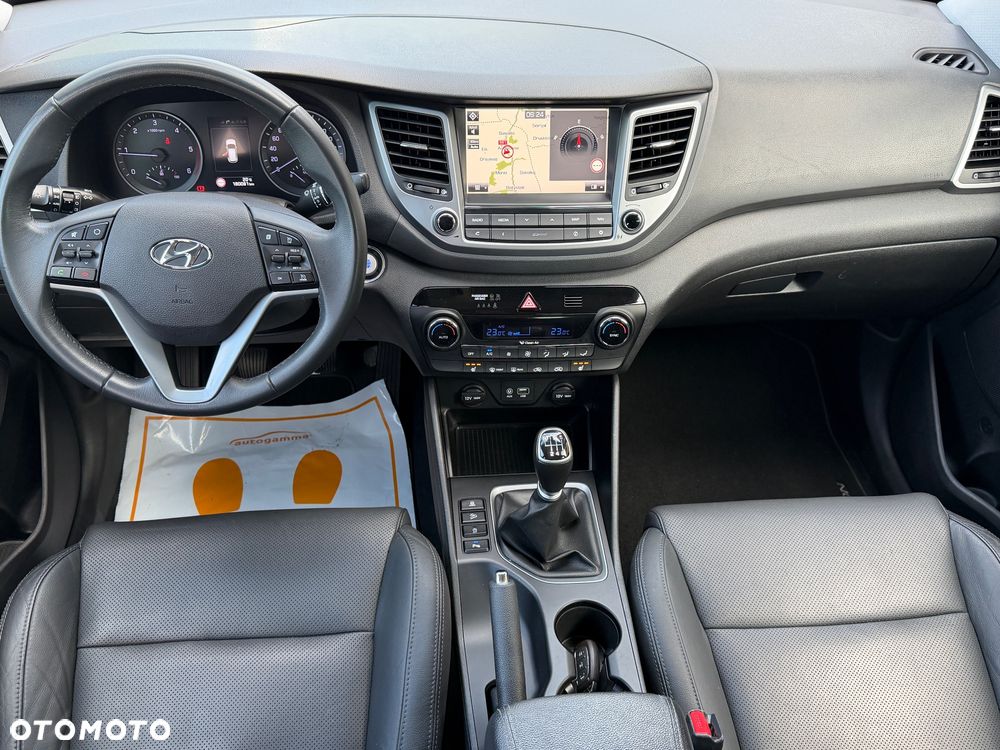Hyundai Tucson - 16