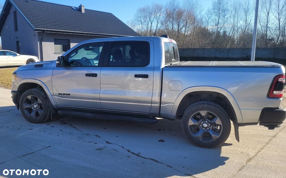 RAM 1500 5.7 Crew Cab Bighorn - 6