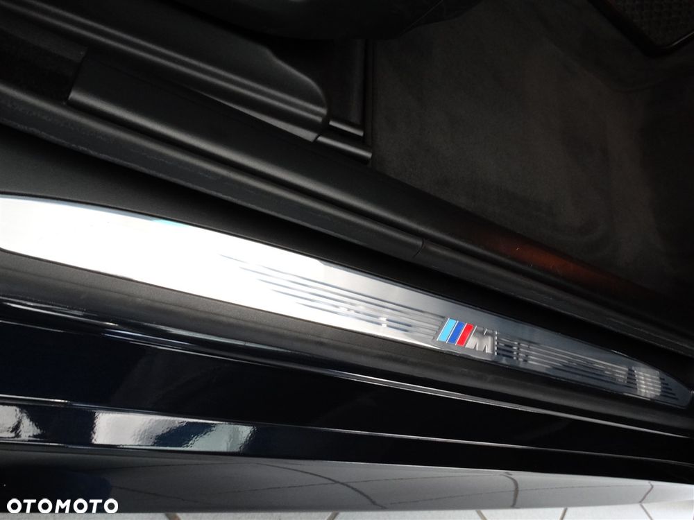 BMW Seria 5 530i - 24