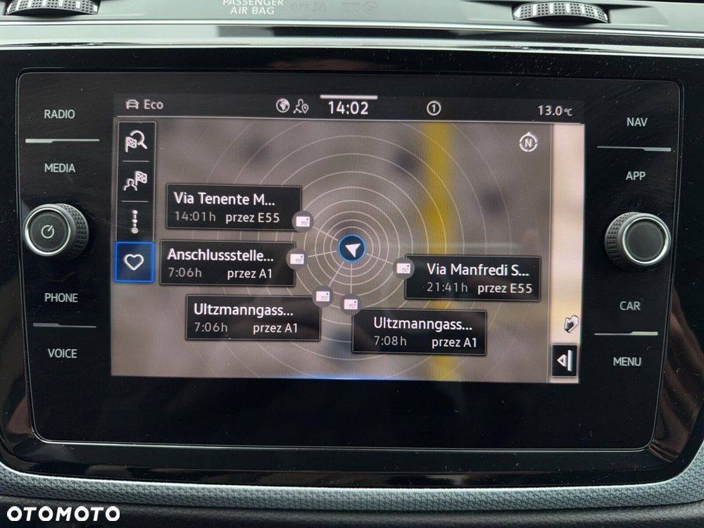 Volkswagen Touran - 29