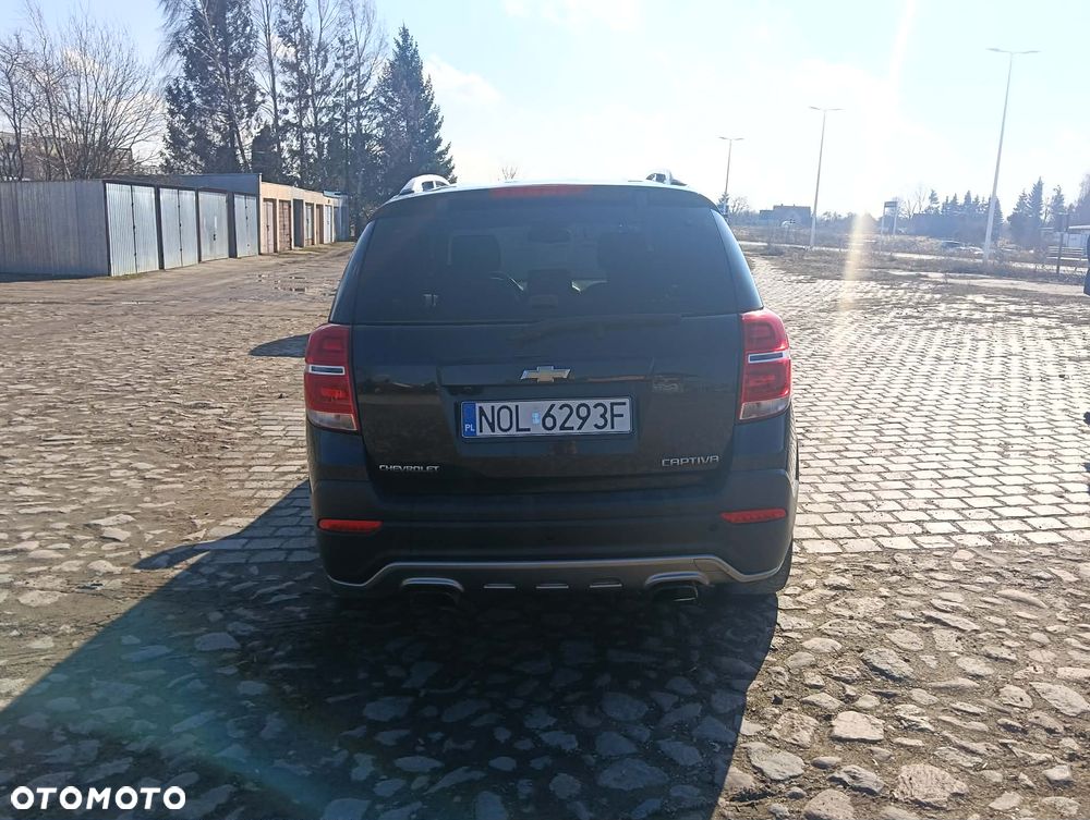 Chevrolet Captiva - 12