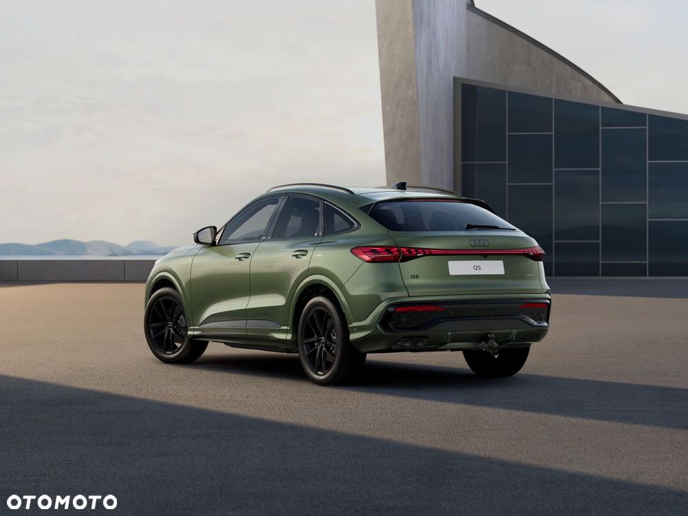 Audi Q5 Sportback - 5