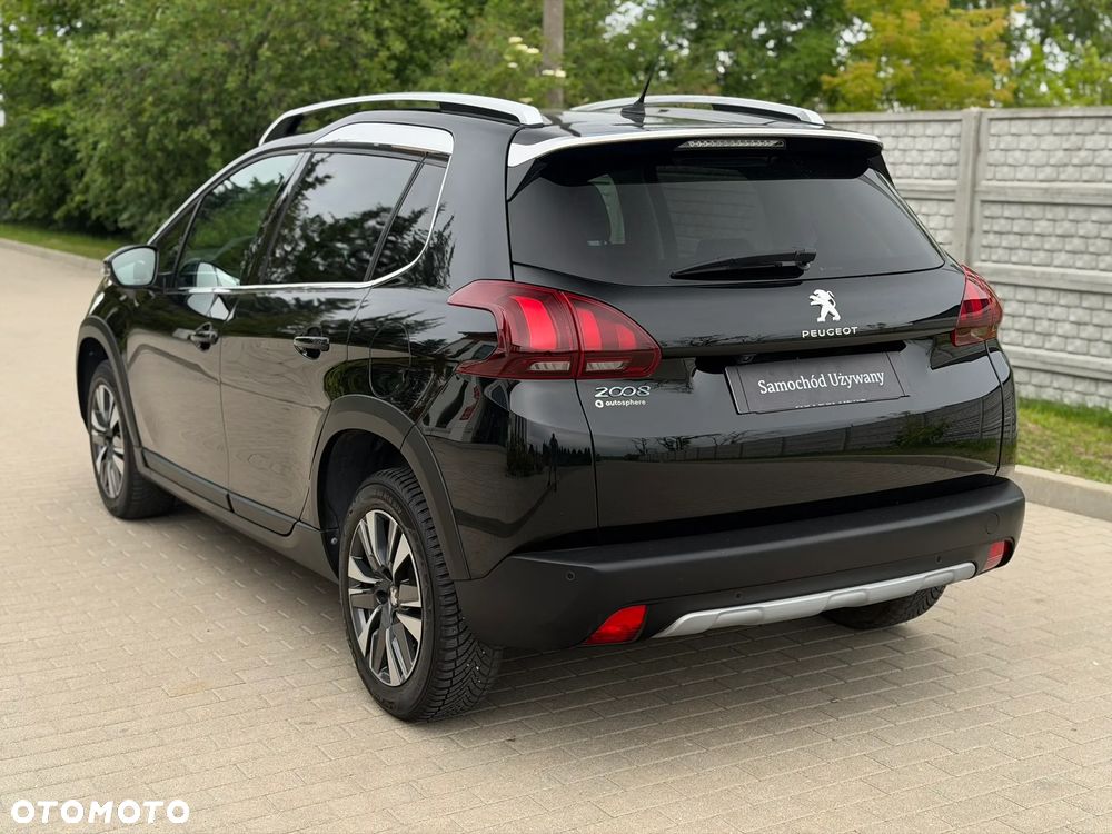 Peugeot 2008 1.2 PureTech Allure S&S - 7