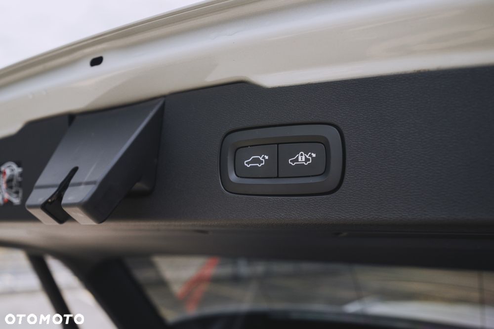 Volvo V60 D3 Geartronic Momentum - 11