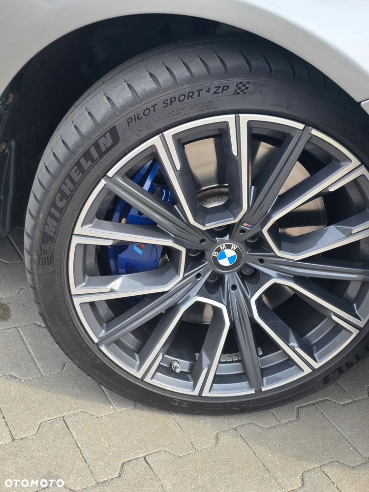 BMW Seria 7 M760Li xDrive - 27