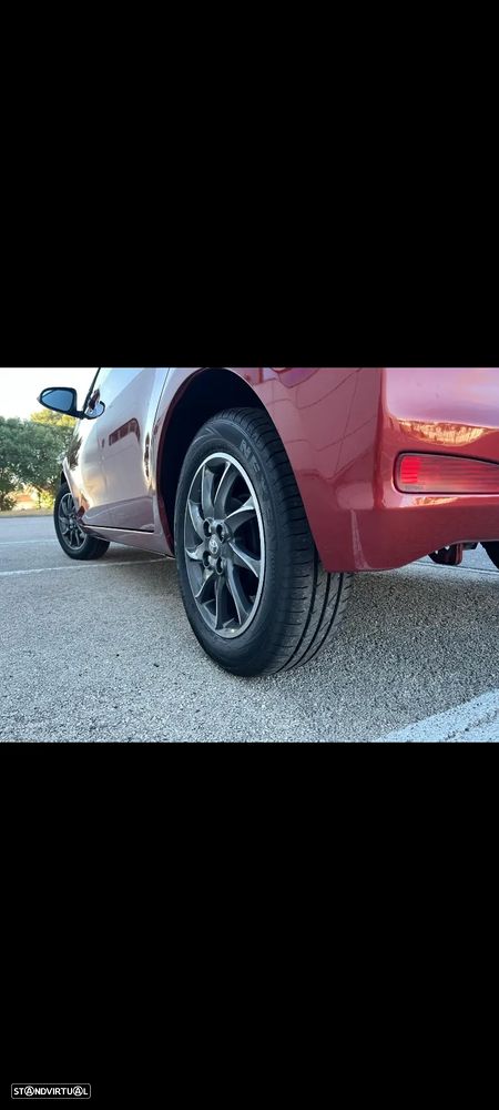 Toyota Yaris 1.0 VVT-i Sol High Pack - 14