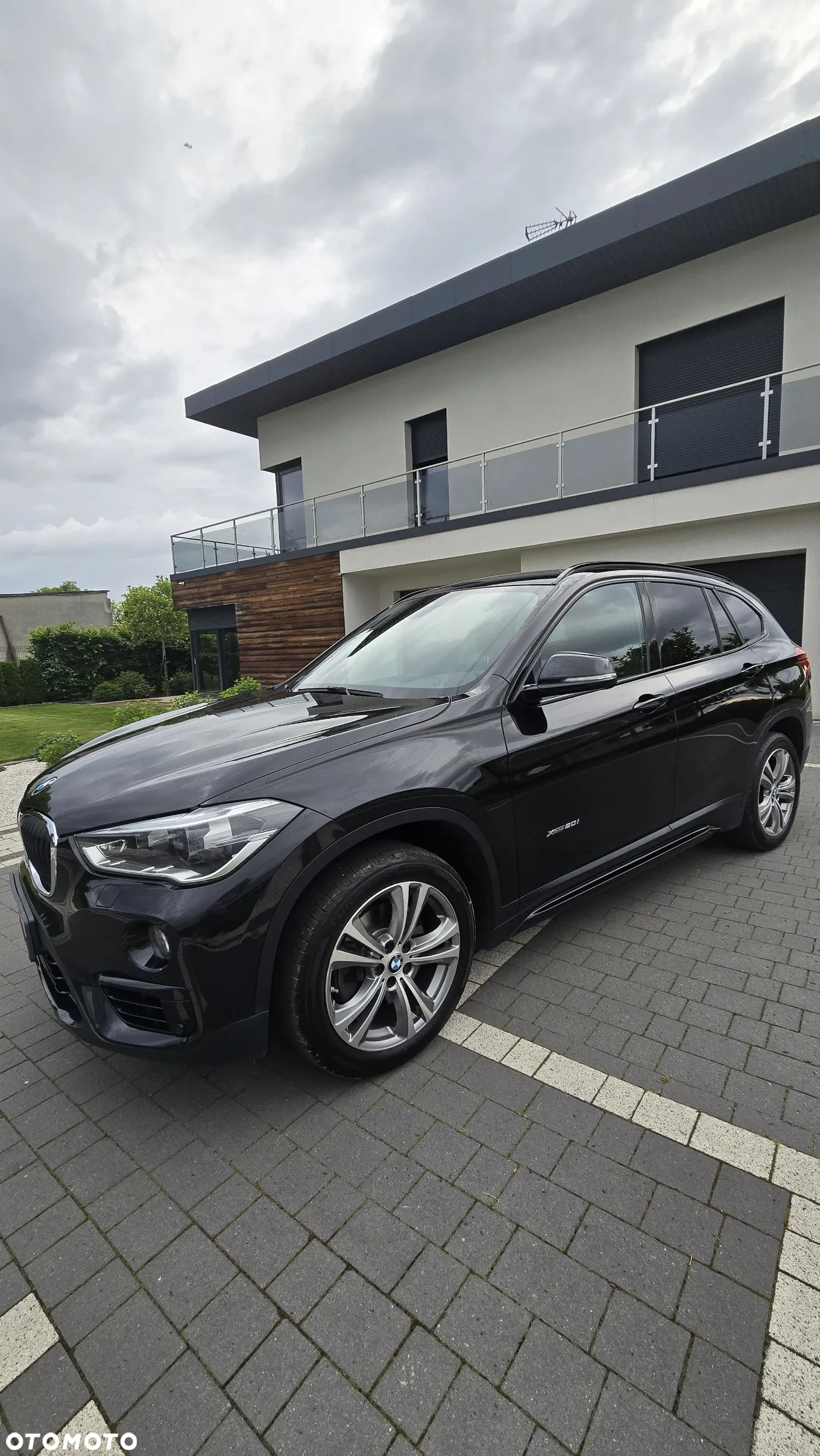 BMW X1 xDrive20i - 5