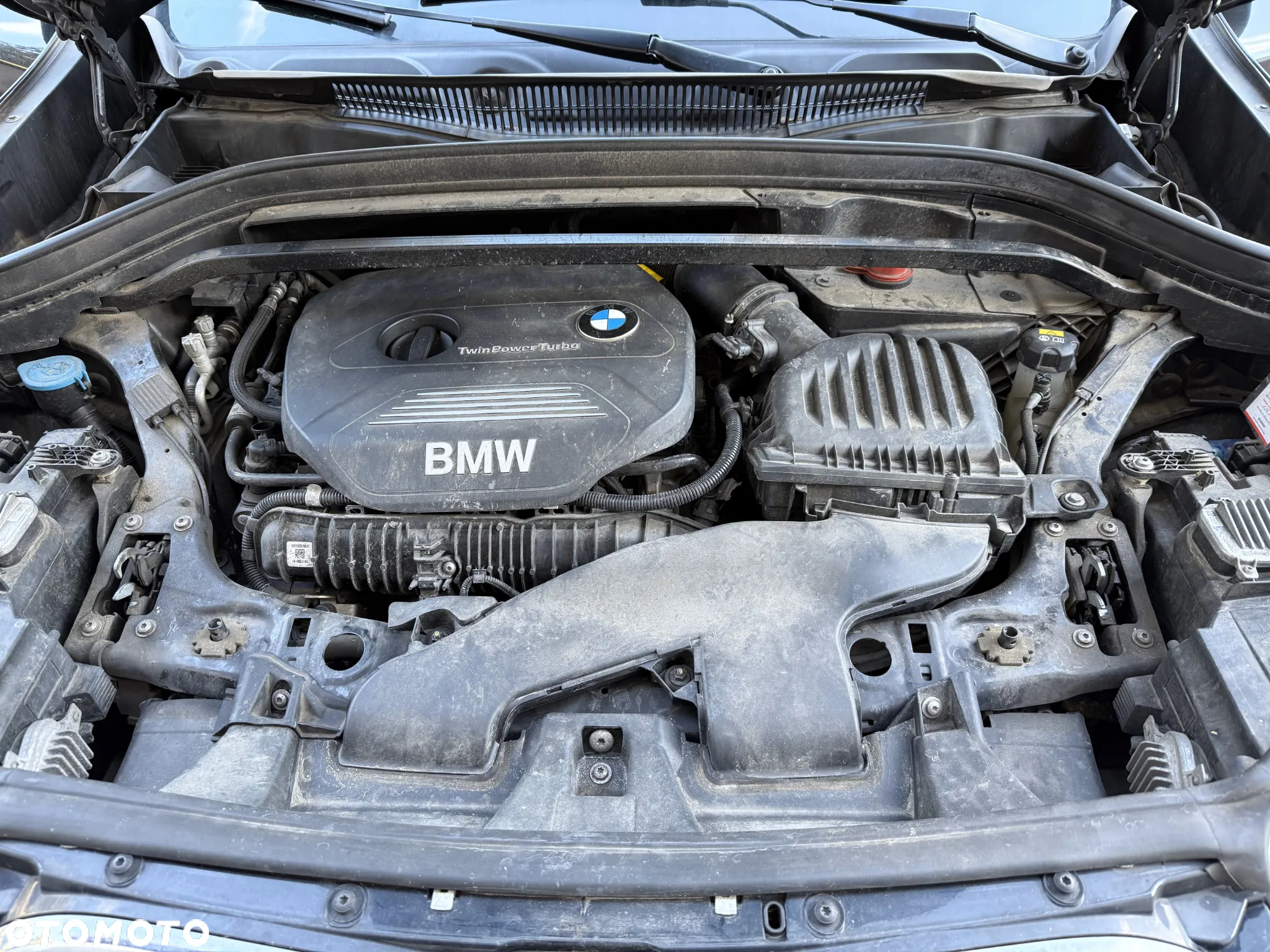 BMW X1 xDrive20i - 20