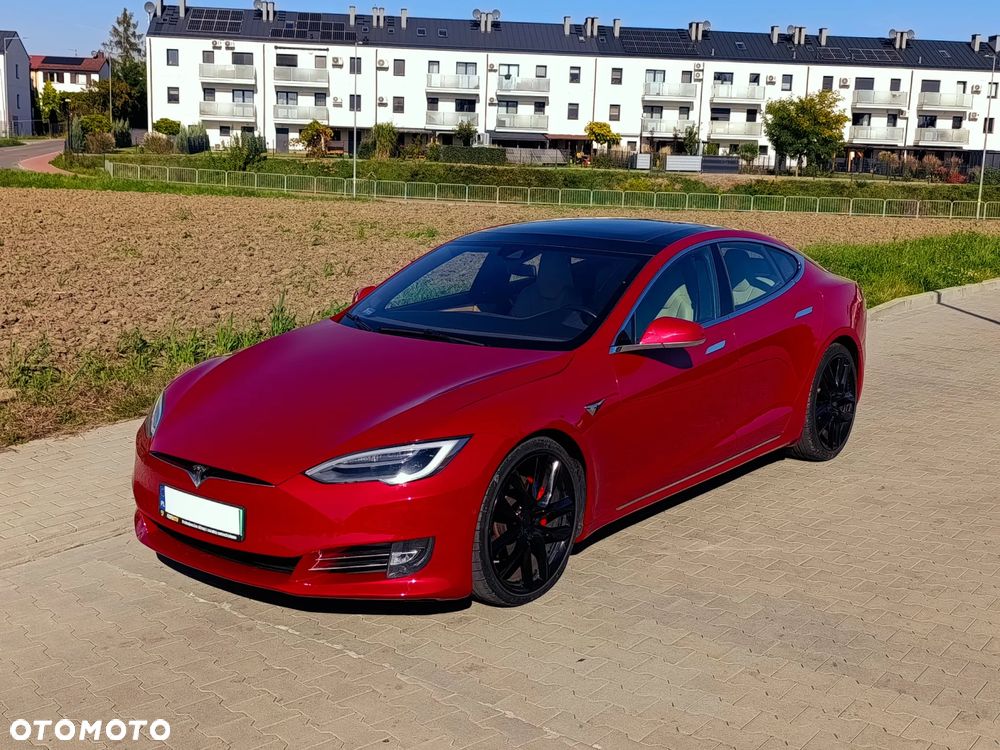 Tesla Model S Long Range Plus - 34