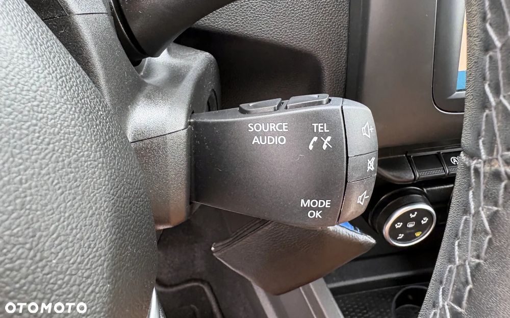 Dacia Duster 1.6 SCe Prestige - 32