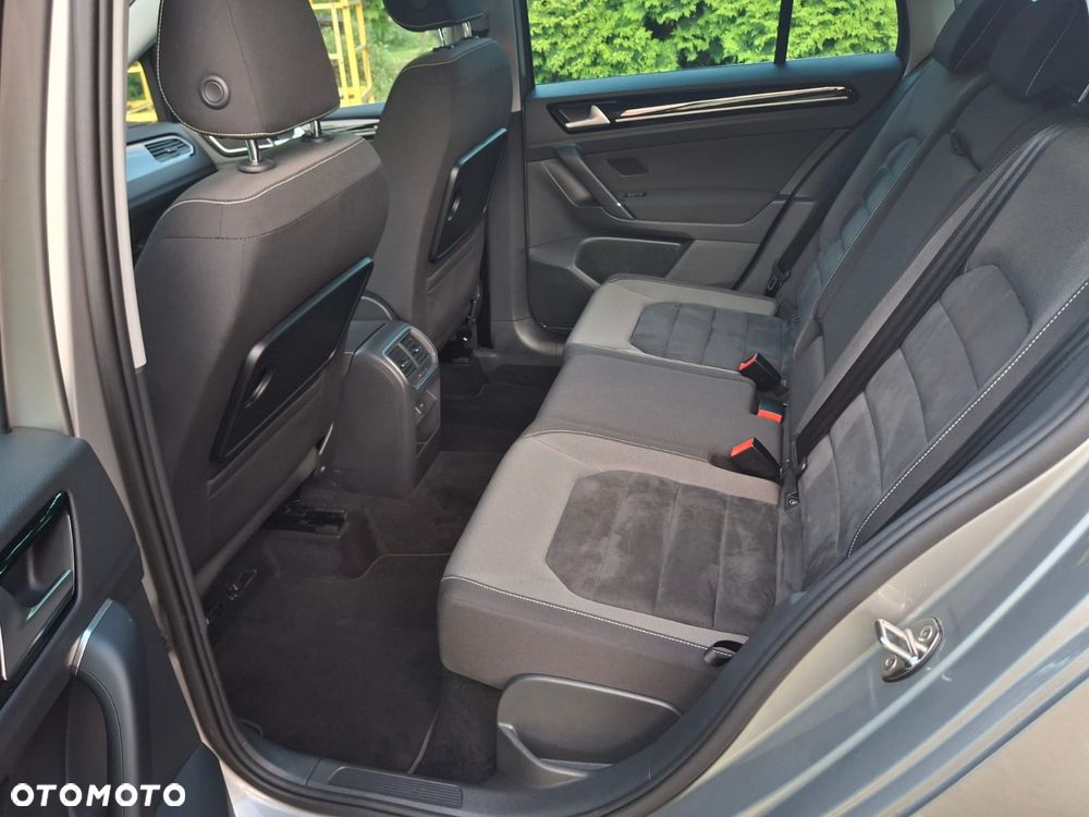Volkswagen Golf Sportsvan SV 1.4 TSI BMT Highline - 20
