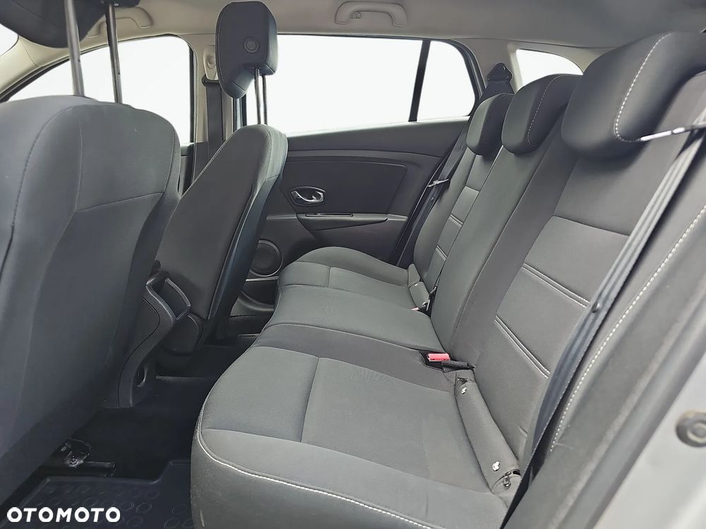 Renault Megane 1.5 dCi Life - 23