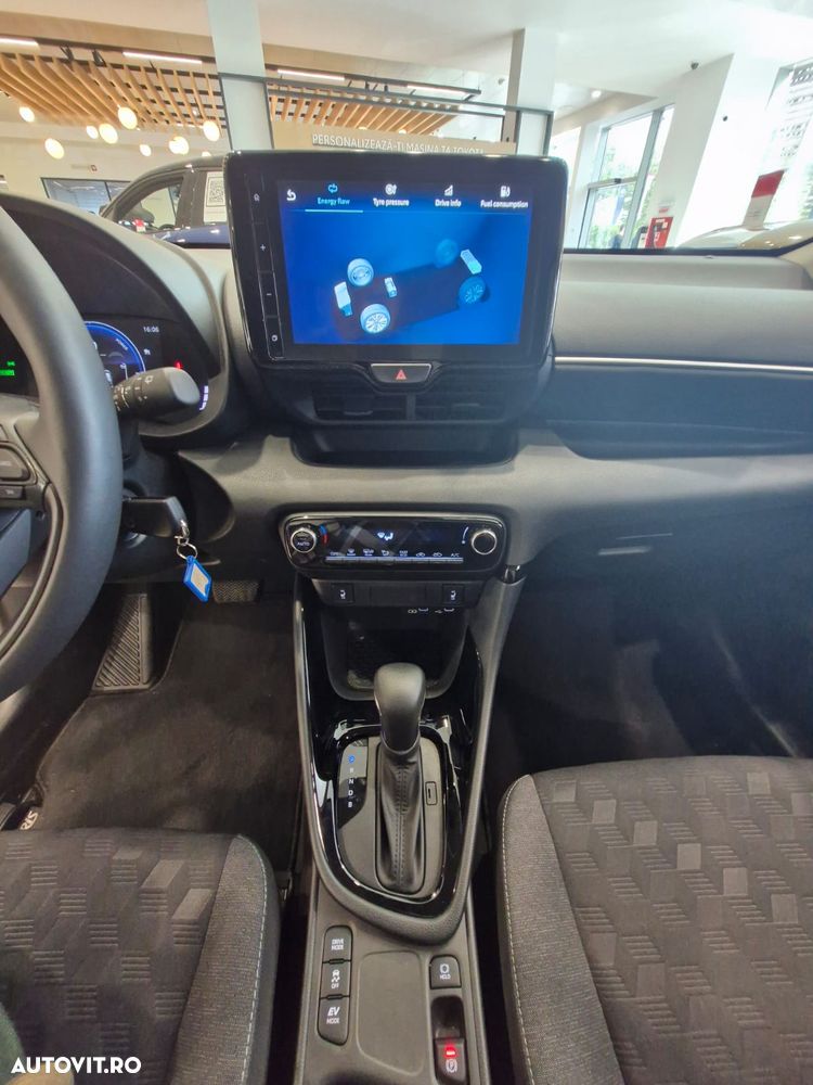 Toyota Yaris - 15