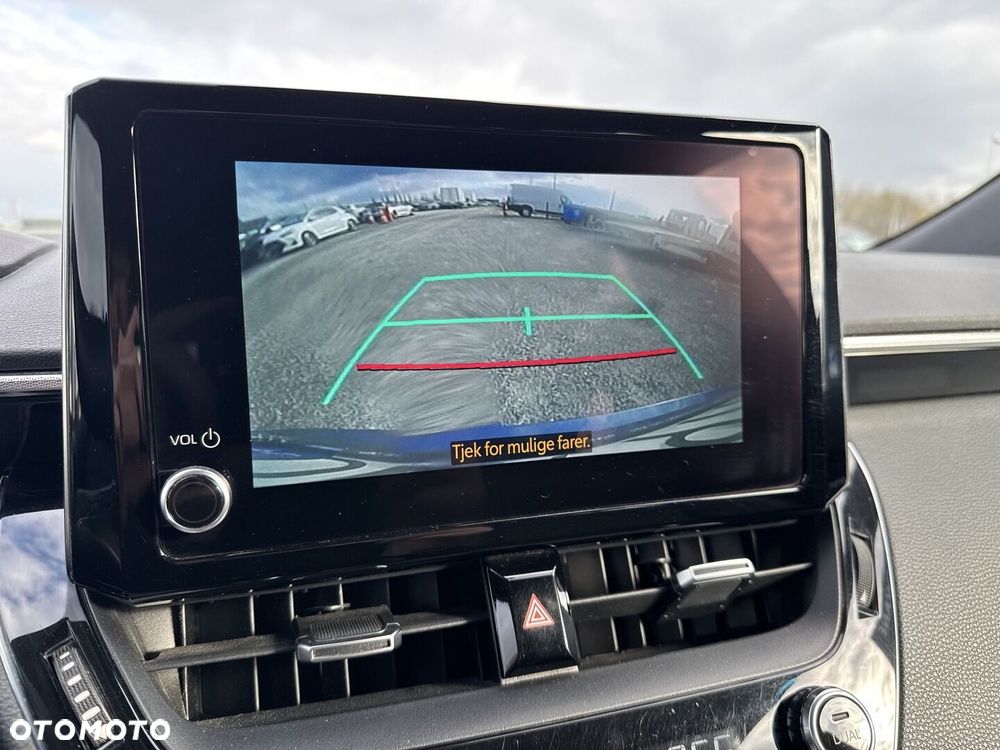 Toyota Corolla 1.8 Hybrid Comfort - 17