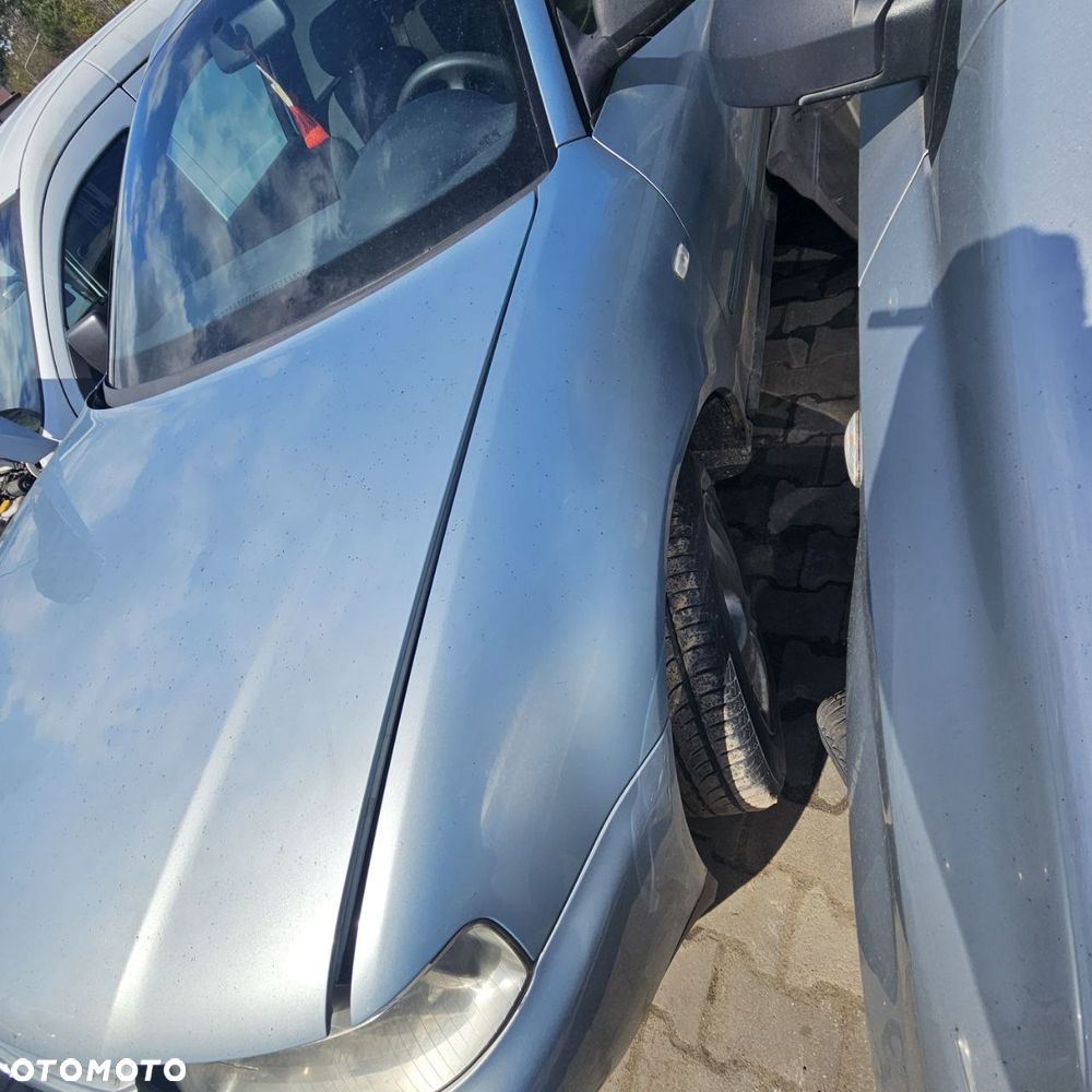 AUDI A3 (2001) 1,9 D 66 kW / 90 KM - 6