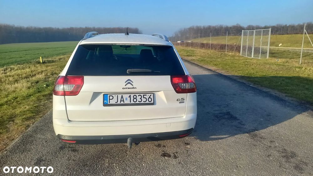 Citroën C5 Tourer e-HDi 115 EGS6 FAP Business Class - 13