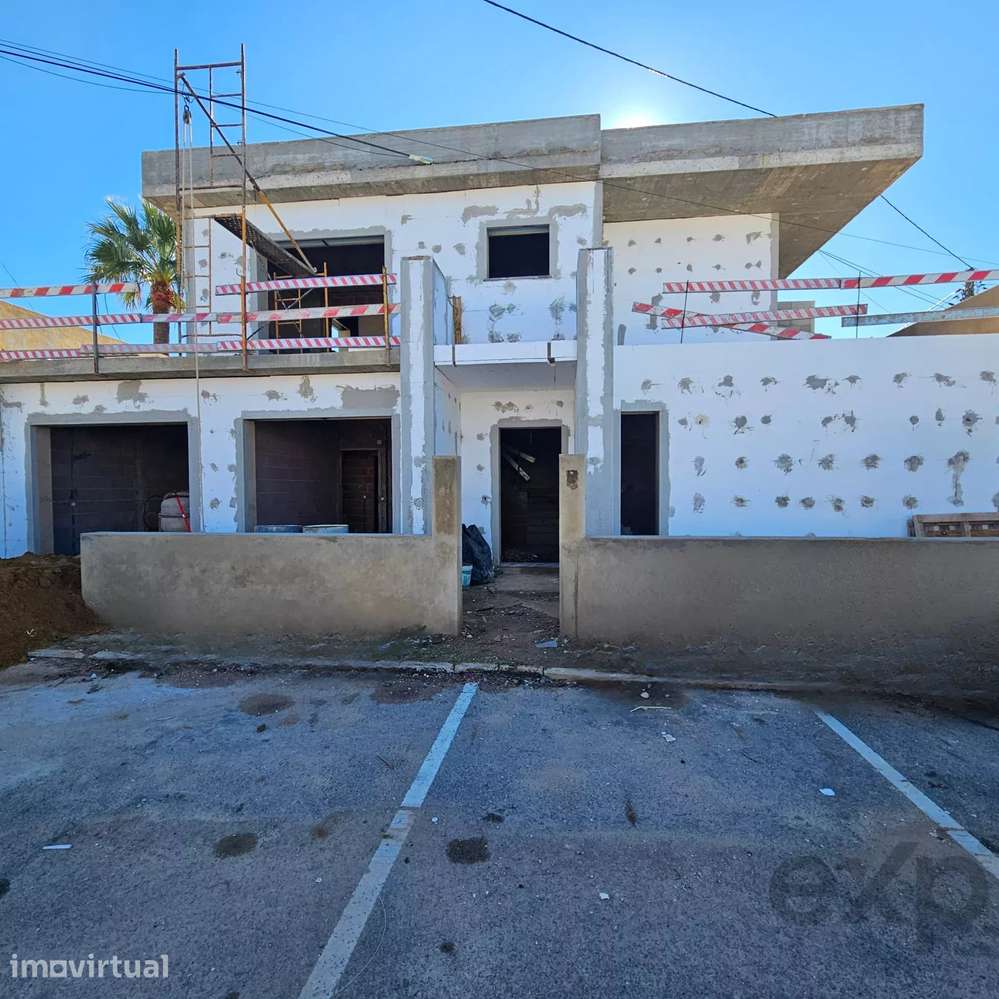Moradia Nova T3 Com Ótimas Vistas - Grande imagem: 2/22