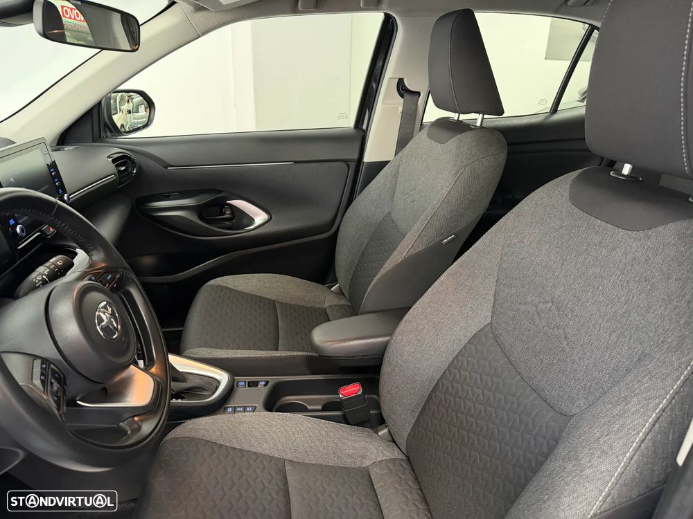 Toyota Yaris Cross - 33