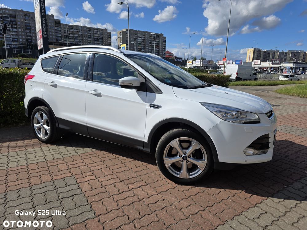 Ford Kuga 2.0 TDCi AWD Titanium - 4