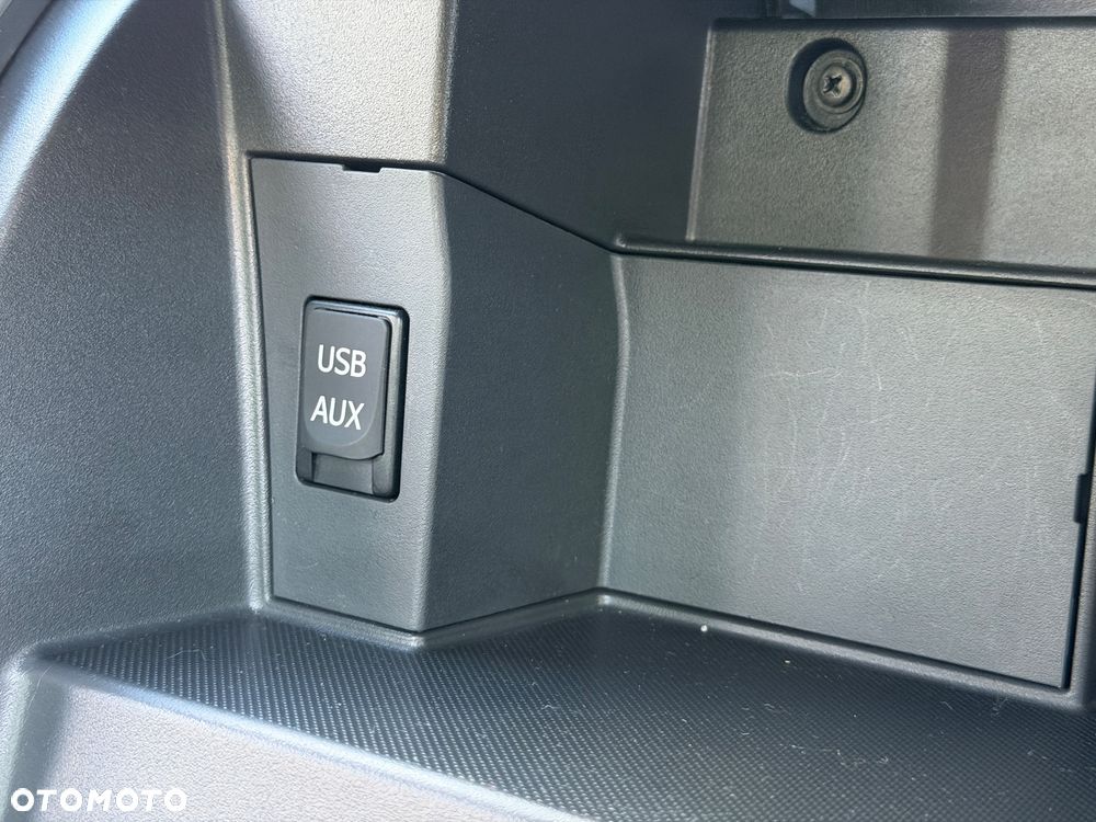 Toyota Auris 1.8 Life - 28