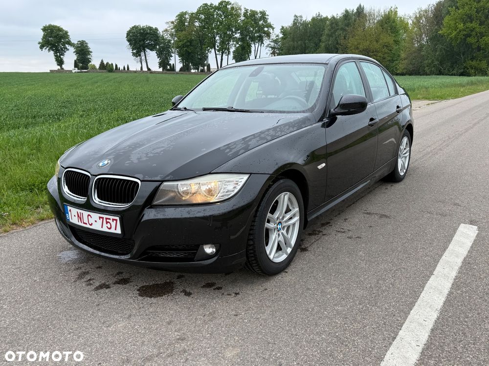 BMW Seria 3 318d DPF Edition Exclusive - 1