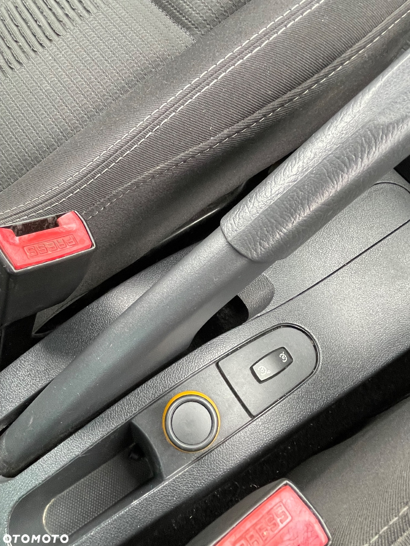 Renault Clio - 16