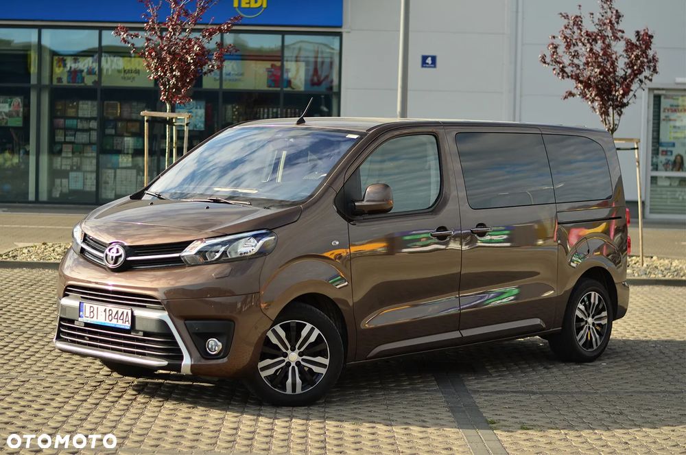 Toyota Proace Verso 1,5-l-D-4D L1 (8-Si.) Family - 2