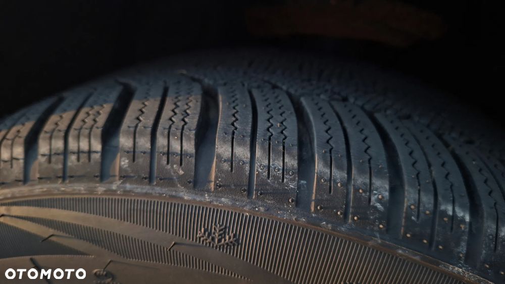 Mercedes-Benz Klasa C 180 Kompressor Avantgarde - 40