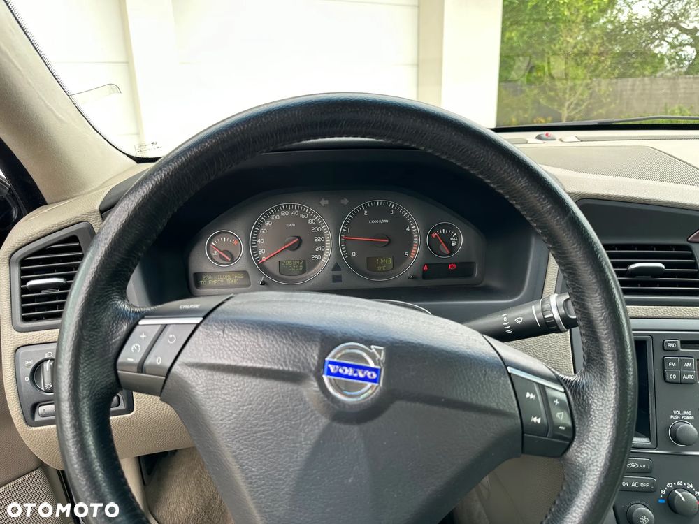 Volvo S60 2.4D Kinetic - 25