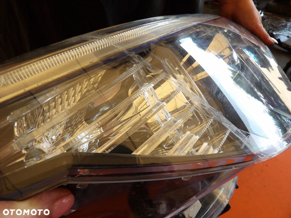 BMW - E60 - LIFT - XENON - SKRĘTNA - PRAWA LAMPA PRZEDNIA - EUROPA - 7044672 - 5