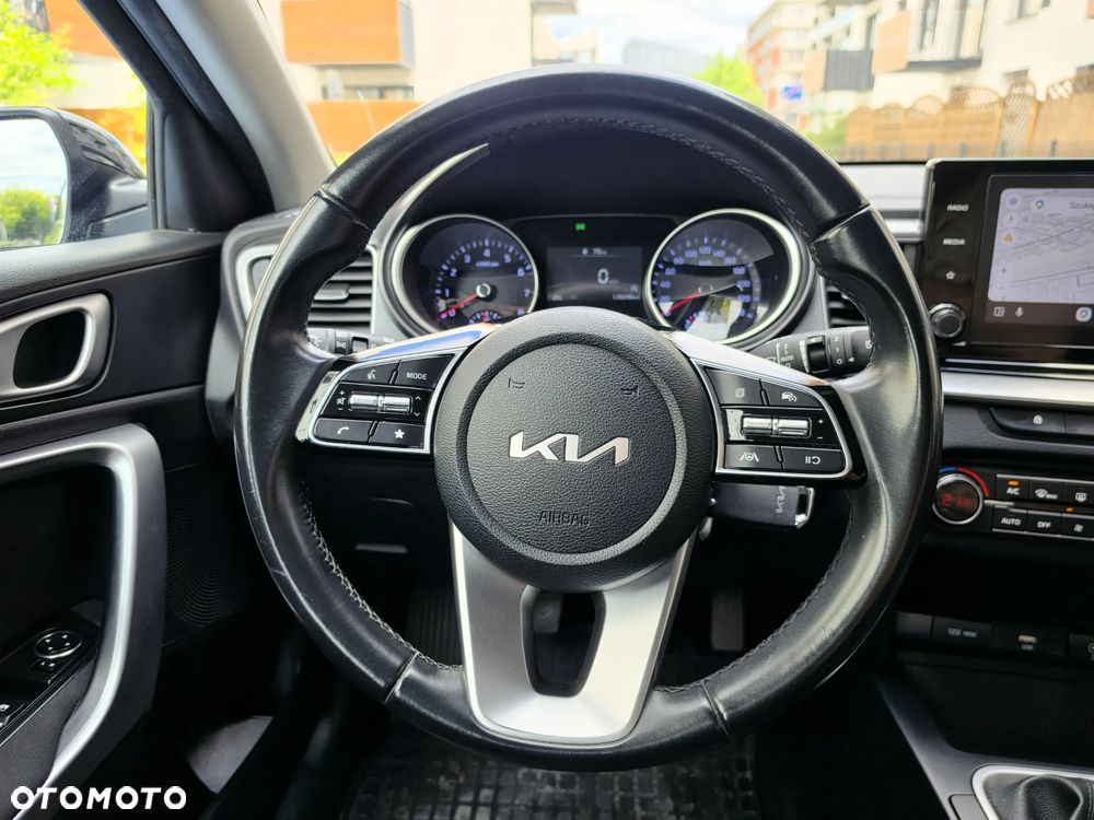 Kia Ceed 1.5 T-GDI M - 21