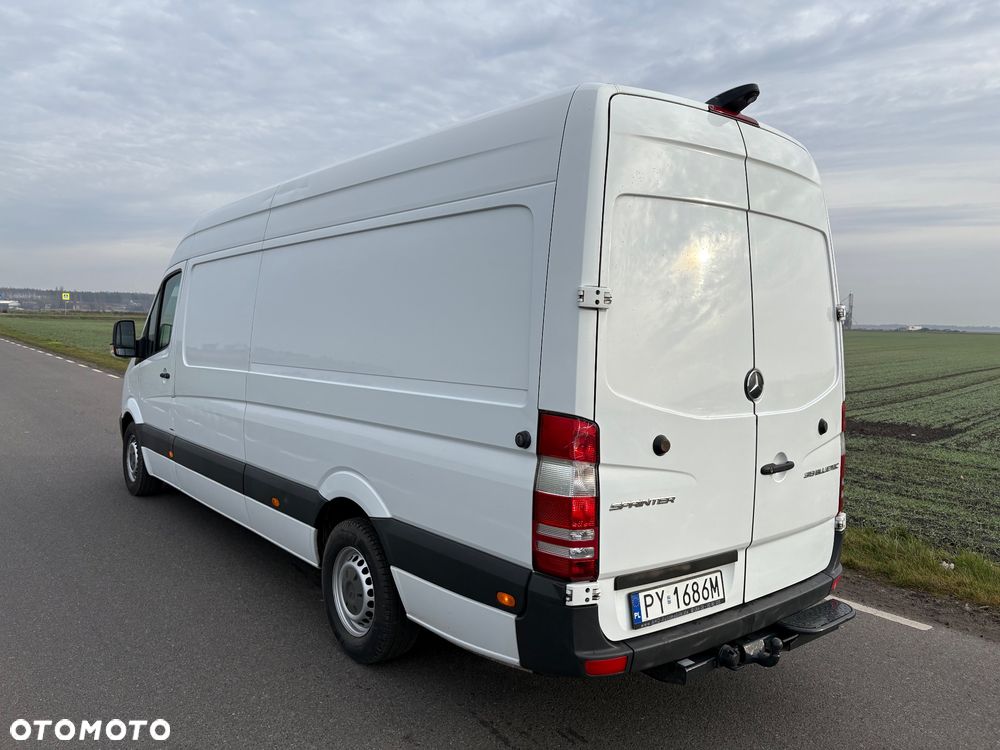 Mercedes-Benz Sprinter - 6