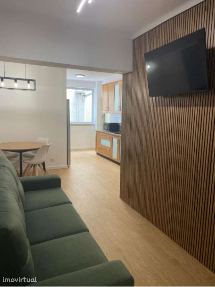 Quarto - localizado em Leiria - Grande imagem: 2/22