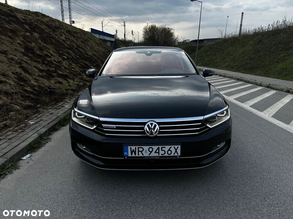 Volkswagen Passat 2.0 TDI Bi-Turbo BMT 4Mot Highline DSG - 3