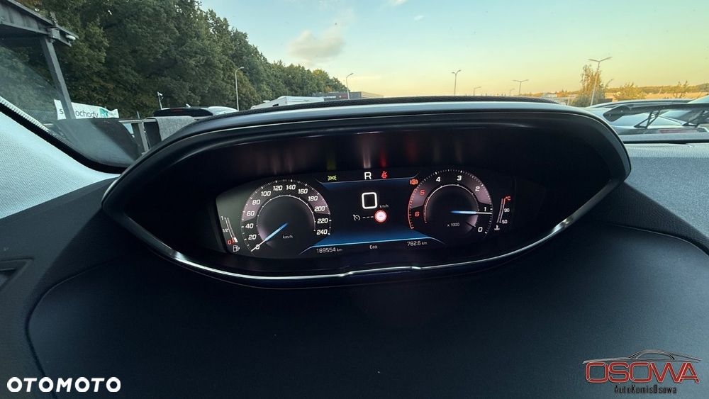 Peugeot 5008 BlueHDI 130 EAT8 Allure Business-Paket - 39