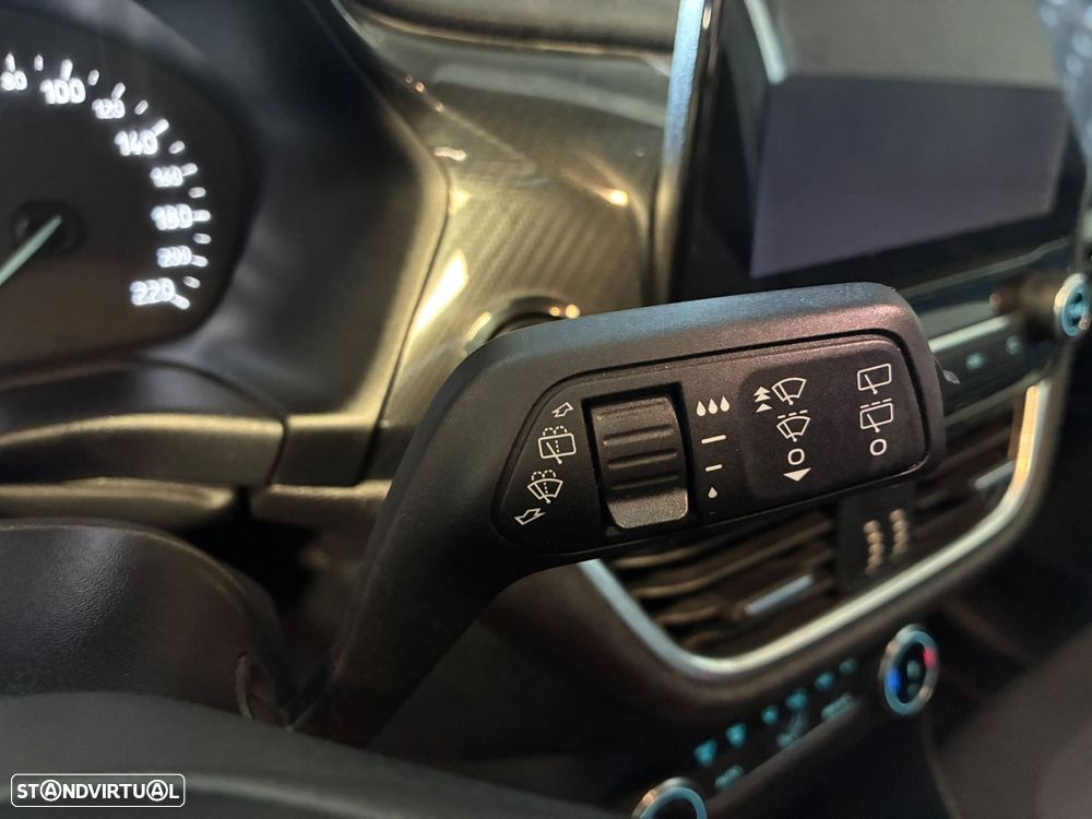 Ford Fiesta 1.0 EcoBoost ST-Line - 25