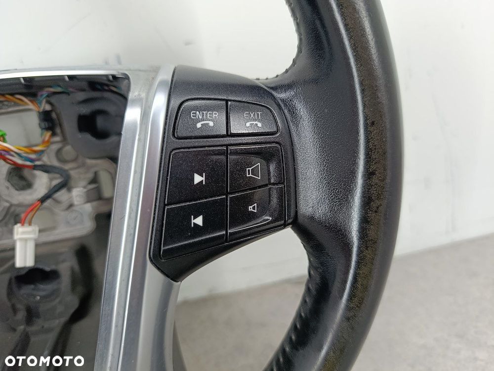 KIEROWNICA VOLVO V70 III CV557200CH - 3
