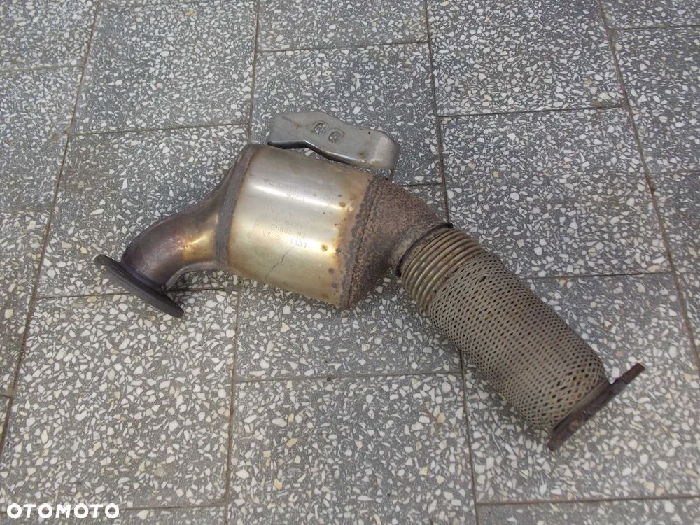 VOLVO S80 V70 XC70 XC60 2.4 D5 07- KATALIZATOR 30774491 - 2