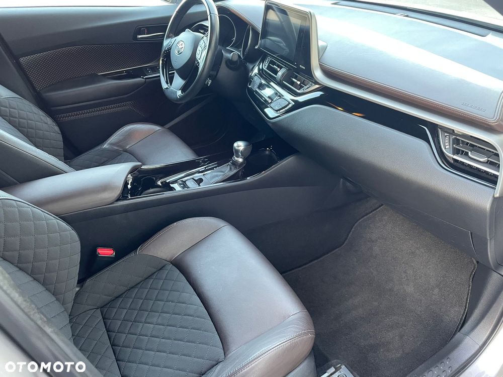 Toyota C-HR 1.8 Hybrid Prestige - 16