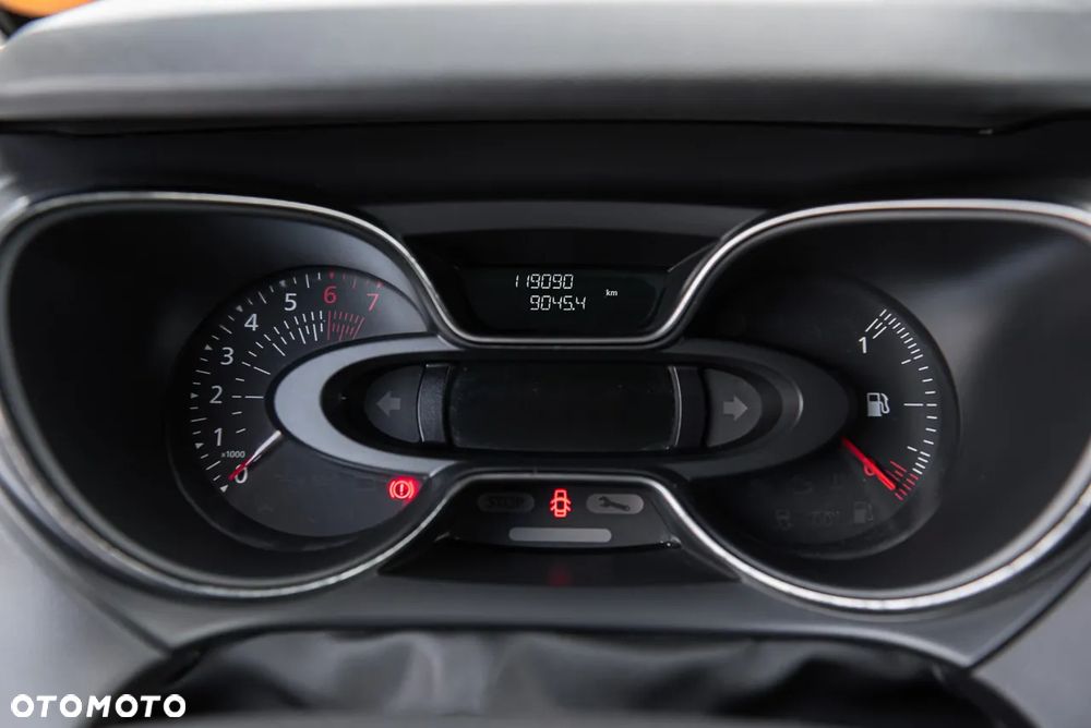 Renault Captur - 18