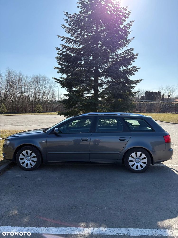 Audi A4 Avant 2.0 T FSI - 11