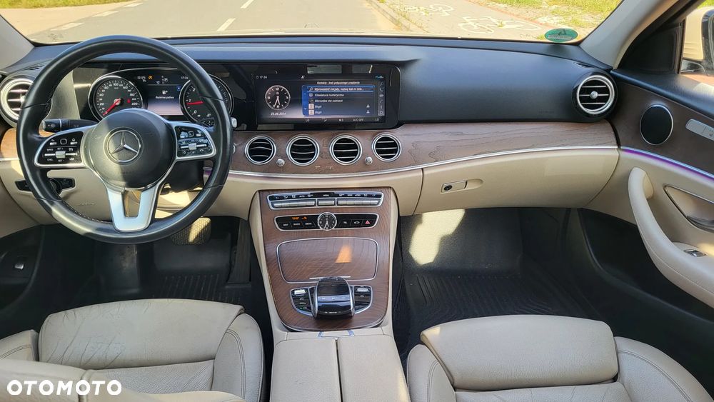 Mercedes-Benz Klasa E 200 d 9G-TRONIC - 5