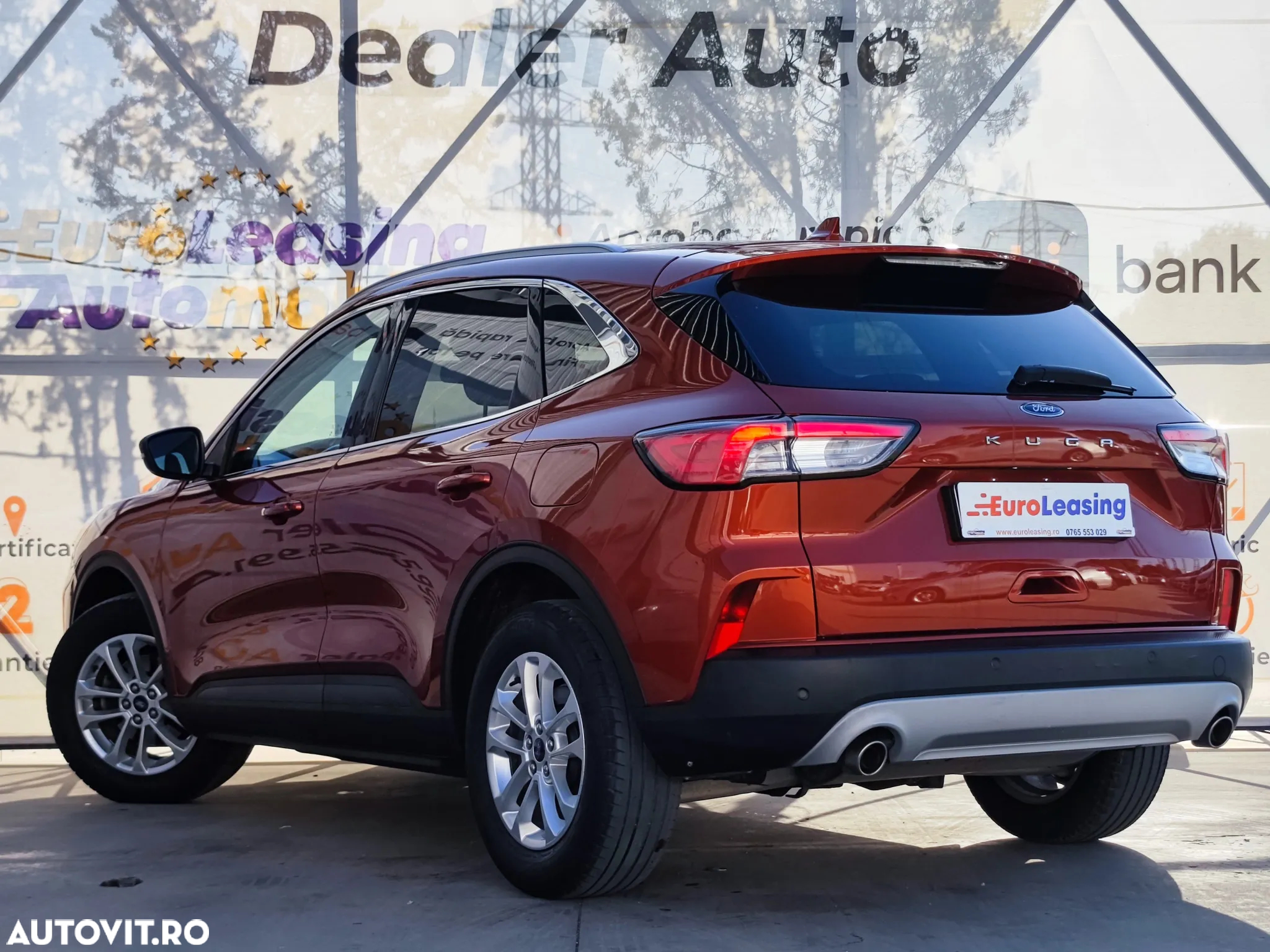 Ford Kuga 1.5 EcoBoost FWD Titanium - 6