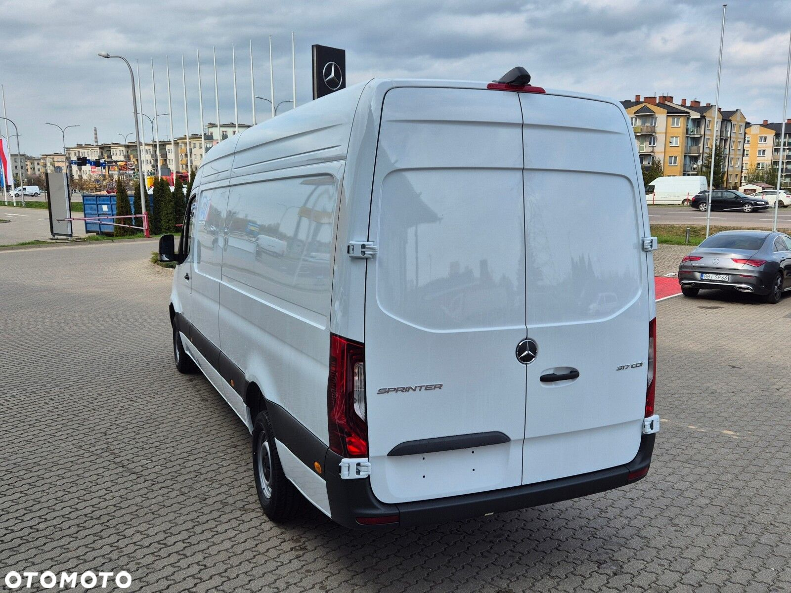 Mercedes-Benz Sprinter 317 CDI KA OM654 - 14