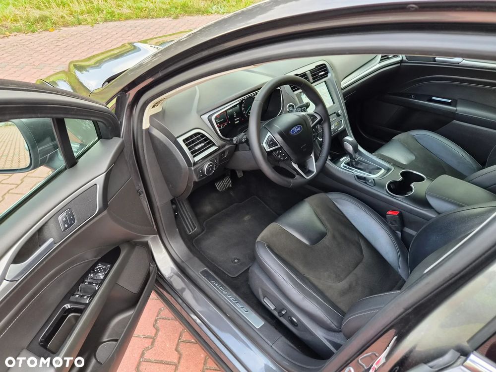 Ford Mondeo 2.0 TDCi Titanium PowerShift - 5