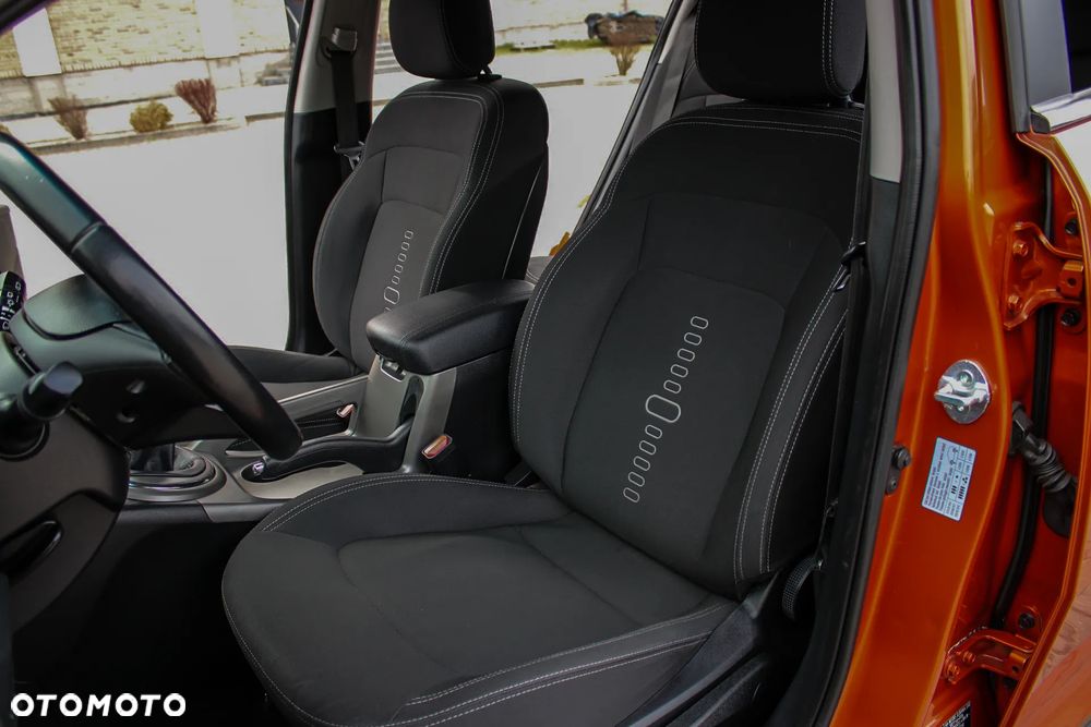 Kia Sportage 2.0 CRDI 4WD Vision - 32