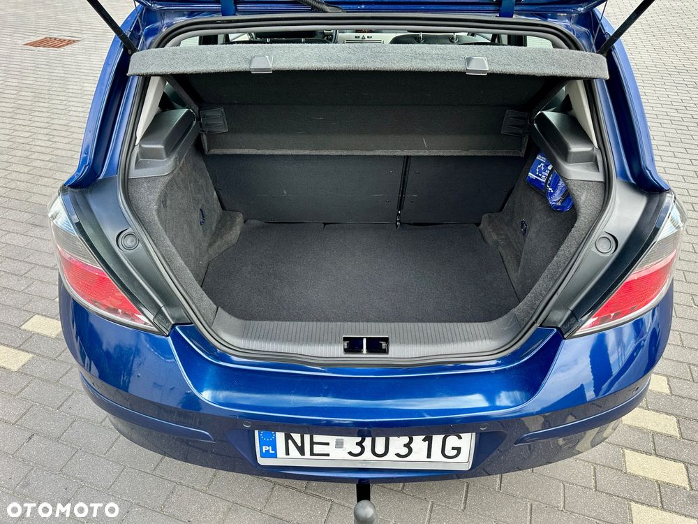 Opel Astra 1.6 NAVI - 21